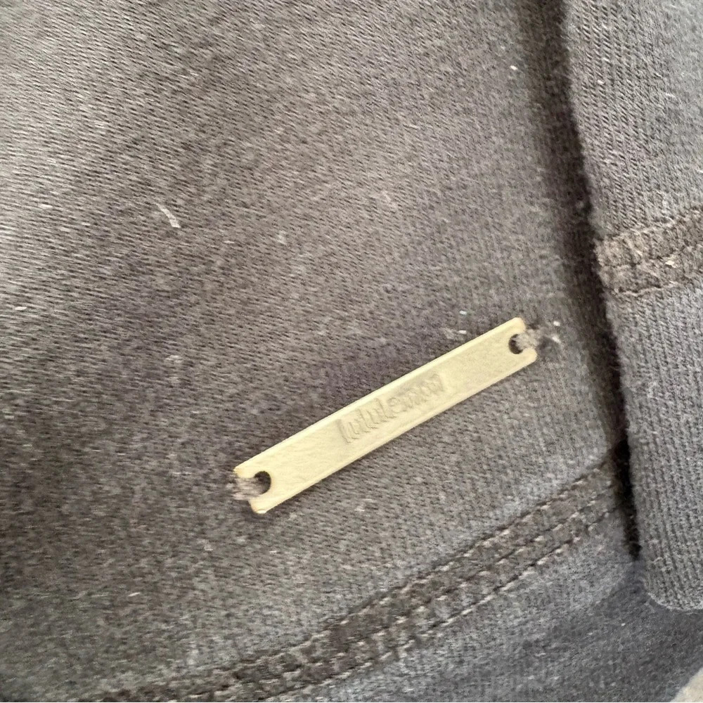 Lululemon Women's Savasana Wrap Jacket Black Size 6 Long Sleeve Snap - Picture 2 of 6